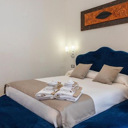 Lovely Rooms - Guest House Suites Triggiano Eksteriør bilde