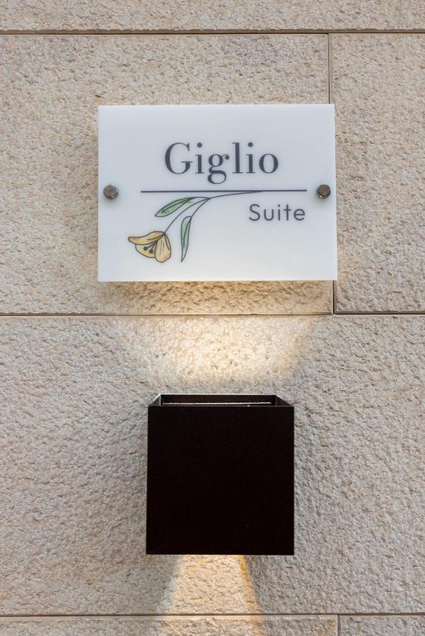 Lovely Rooms - Guest House Suites Triggiano Eksteriør bilde