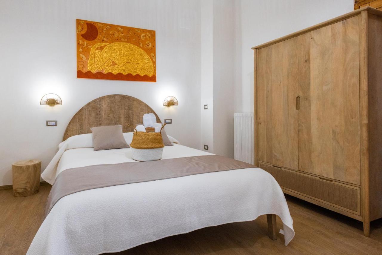 Lovely Rooms - Guest House Suites Triggiano Eksteriør bilde