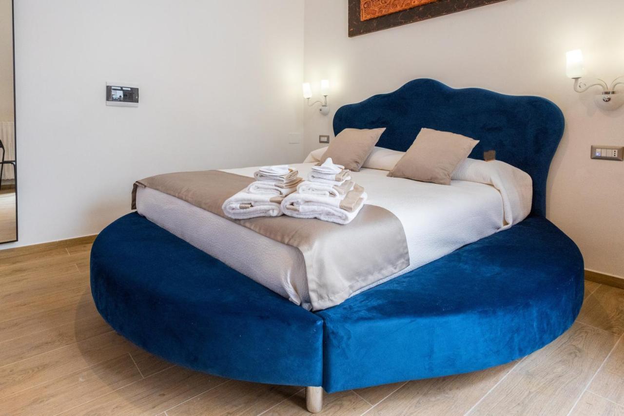 Lovely Rooms - Guest House Suites Triggiano Eksteriør bilde