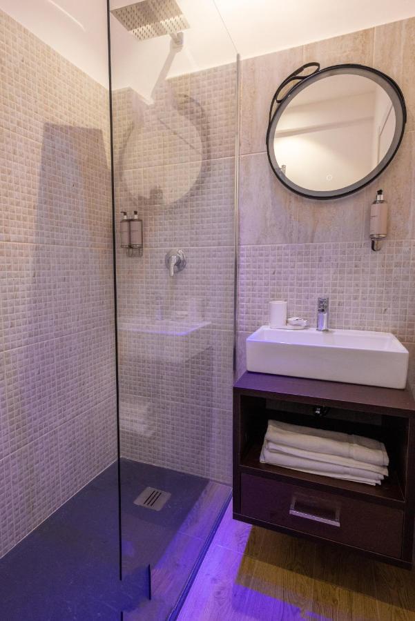 Lovely Rooms - Guest House Suites Triggiano Eksteriør bilde